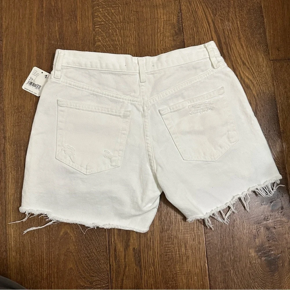 Free People Maggie Mid-Rise Shorts Distressed Optic White 25 beach summer spring